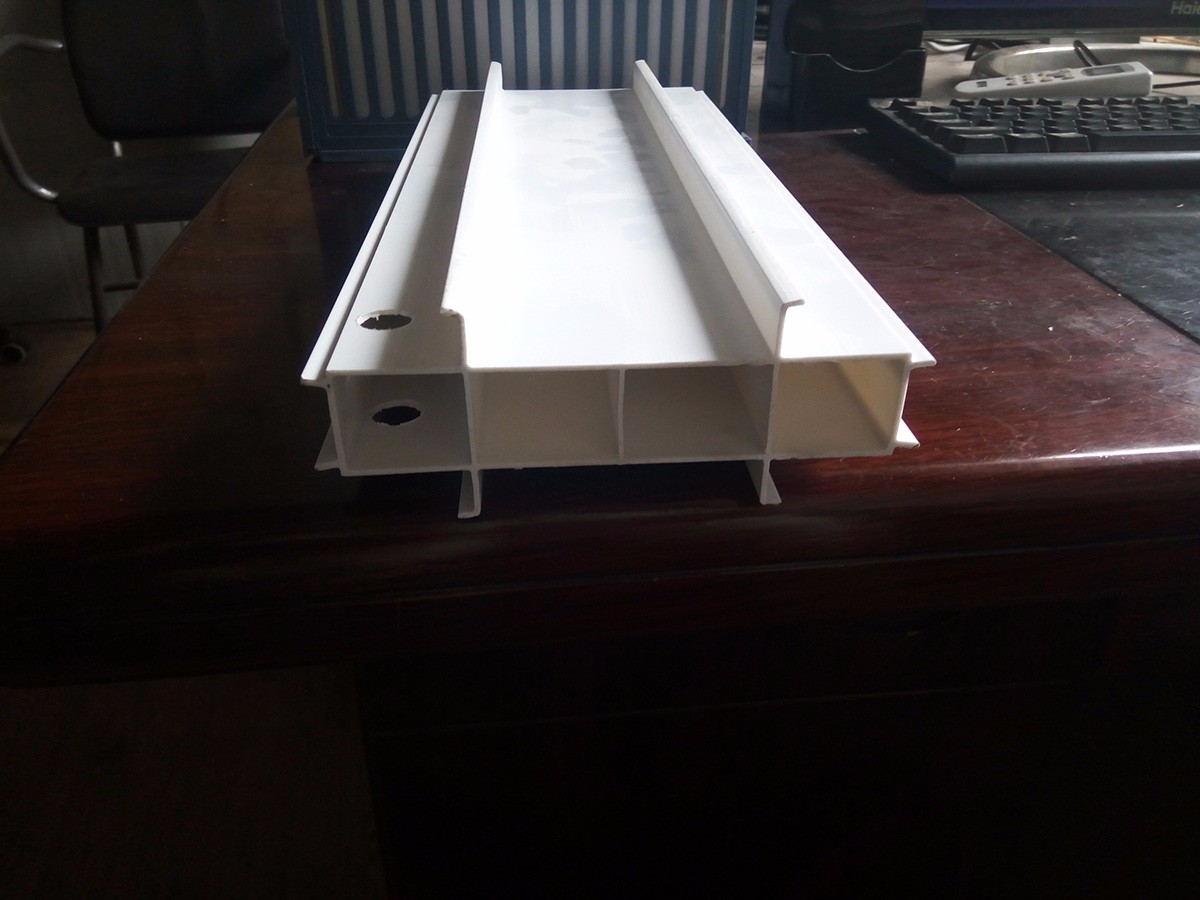 莆田立面拉缝板 (1)150MM宽拉缝板